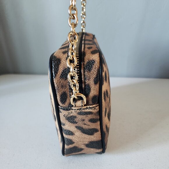 Dolce & Gabbana Camera Bag "EUC" - Picture 12 of 16